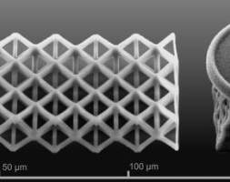 具有纳米级分辨率的 3D 打印二氧化硅
