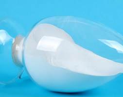 高纯氧化铝在涂料和发光材料中的应用？